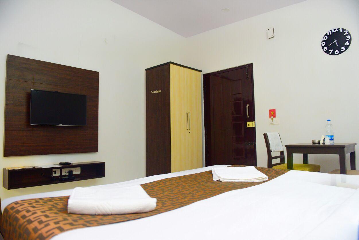 Varsha Enclave- Trinity House Apart otel Maisur Dış mekan fotoğraf