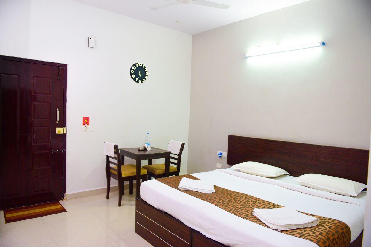 Varsha Enclave- Trinity House Apart otel Maisur Dış mekan fotoğraf