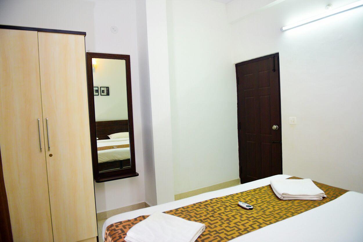 Varsha Enclave- Trinity House Apart otel Maisur Dış mekan fotoğraf